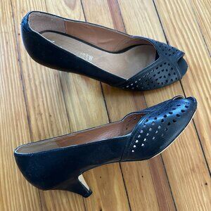 Black Retro Peep Toe Pumps - Chelsea Crew